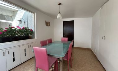 Casa en venta en Contadero, rodeada de arboles, cerca de Santa fe