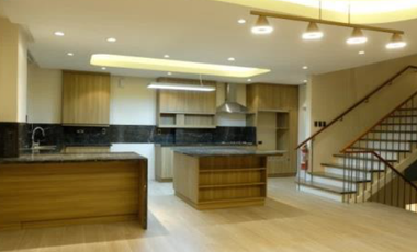 FOR SALE - Four Storey Townhouse with Balcony in Hillside Place, Brgy. Little Baguio, San Juan City