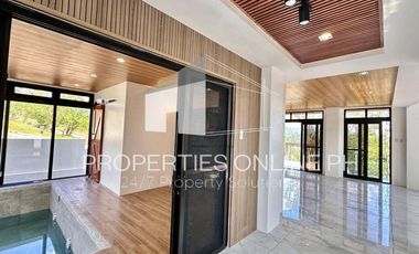 3-STOREY LUXURY HOUSE WITH POOL AT SPLENDIDO, LAUREL, BATANGAS