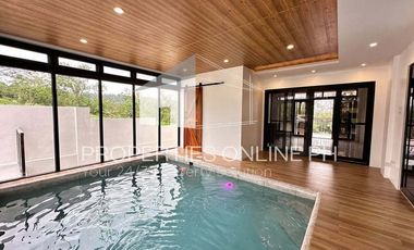 3-STOREY LUXURY HOUSE WITH POOL AT SPLENDIDO, LAUREL, BATANGAS