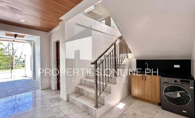 3-STOREY LUXURY HOUSE WITH POOL AT SPLENDIDO, LAUREL, BATANGAS