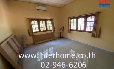 2-storey detached house, 1 rai, 240 sq m., detached house near Chok Amnuay Farm, Pathum Thani-Bang Len Road, Thesaban 3 Road, Bang Len, Nakhon Pathom