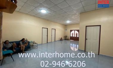 2-storey detached house, 1 rai, 240 sq m., detached house near Chok Amnuay Farm, Pathum Thani-Bang Len Road, Thesaban 3 Road, Bang Len, Nakhon Pathom
