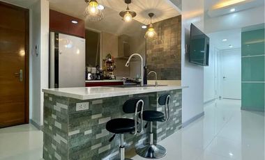 2BR Fully furnished for RENT & SALE in Marco Polo with Parking