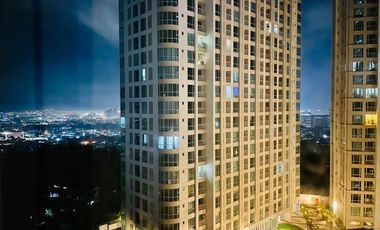 2BR Fully furnished for RENT & SALE in Marco Polo with Parking