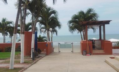 Hermoso Departamento, ubicado en el Conjunto privado Marina Grande, Avenida Club del Pacífico – Tonsupa, frente a la playa
