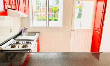 CASA EN VENTA CREDITO INFONAVIT EN FUENTES DE SAN JOSE NICOLAS ROMERO JUNTO A ATIZAPAN DE ZARAGOZA EN PRIVADA