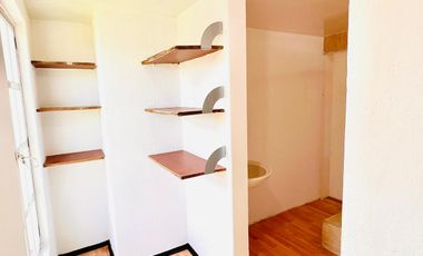 CASA EN VENTA CREDITO INFONAVIT EN FUENTES DE SAN JOSE NICOLAS ROMERO JUNTO A ATIZAPAN DE ZARAGOZA EN PRIVADA