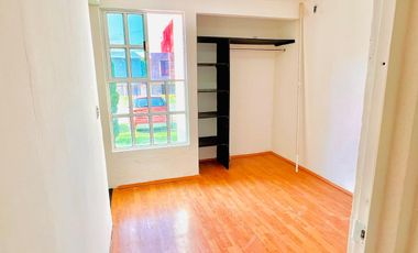 CASA EN VENTA CREDITO INFONAVIT EN FUENTES DE SAN JOSE NICOLAS ROMERO JUNTO A ATIZAPAN DE ZARAGOZA EN PRIVADA