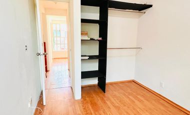 CASA EN VENTA CREDITO INFONAVIT EN FUENTES DE SAN JOSE NICOLAS ROMERO JUNTO A ATIZAPAN DE ZARAGOZA EN PRIVADA