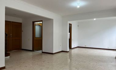 47604. Casa en arriendo sector La Sebastiana, Envigado