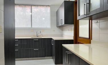 47604. Casa en arriendo sector La Sebastiana, Envigado