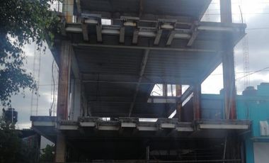 Terreno en Venta con estructura para departamentos, Oportunidad Inversionistas