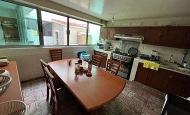 CASA EN VENTA EN URUAPAN MICHOACAN A MEDIA CUADRA DE PARQUE NACIONAL