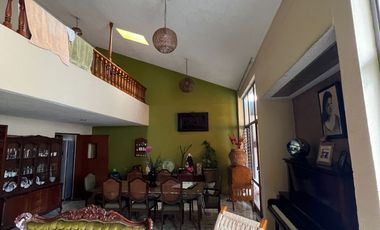 CASA EN VENTA EN URUAPAN MICHOACAN A MEDIA CUADRA DE PARQUE NACIONAL