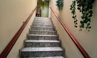 CASA EN VENTA EN URUAPAN MICHOACAN A MEDIA CUADRA DE PARQUE NACIONAL