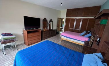 CASA EN VENTA EN URUAPAN MICHOACAN A MEDIA CUADRA DE PARQUE NACIONAL