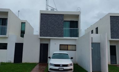Casa amueblada en renta, en Las Américas