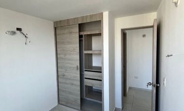Apartamento de alcobas con parqueadero