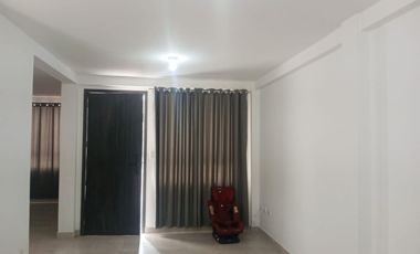 Casa de alquiler en la Urbanización La Joya, ave León Febres Cordero.