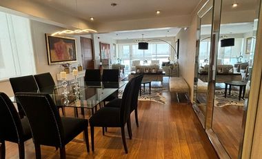VENDO TRIPLEX 342M2 + 2 ESTACIONAMIENTOS EN URB. VALLE HERMOSO / SANTIAGO DE SURCO