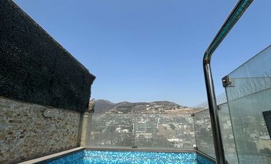 VENDO TRIPLEX 342M2 + 2 ESTACIONAMIENTOS EN URB. VALLE HERMOSO / SANTIAGO DE SURCO