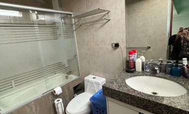 VENDO TRIPLEX 342M2 + 2 ESTACIONAMIENTOS EN URB. VALLE HERMOSO / SANTIAGO DE SURCO