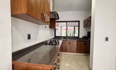 Última casa en venta a espaldas Forum Tlaquepaque, Roof Garden, 3 recámaras