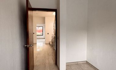 Última casa en venta a espaldas Forum Tlaquepaque, Roof Garden, 3 recámaras