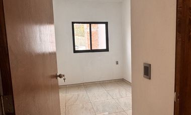 Última casa en venta a espaldas Forum Tlaquepaque, Roof Garden, 3 recámaras