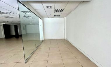 LOCAL COMERCIAL EN ARRIENDO SECTOR CHICO EDIFICIO PIJAO BOGOTA CUNDINAMARCA