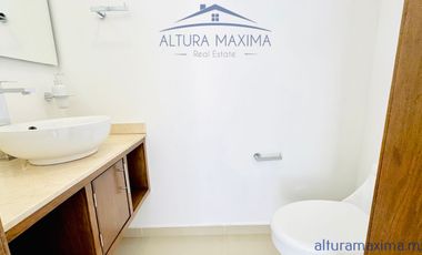 Casa en Venta Condominio en Lomas de Zapopan Punta Norte