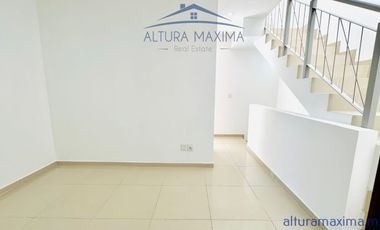Casa en Venta Condominio en Lomas de Zapopan Punta Norte