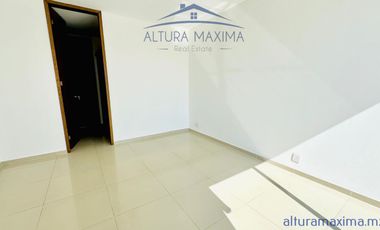 Casa en Venta Condominio en Lomas de Zapopan Punta Norte