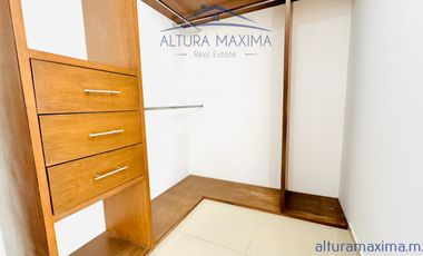 Casa en Venta Condominio en Lomas de Zapopan Punta Norte