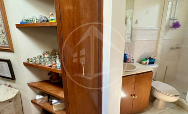 hermosa casa con jardín plano y salón de juegos en Club de golf Chiluca