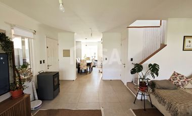 CASA 3 HABITACIONES, 3 BAÑOS EN CONDOMINIO CERRADO