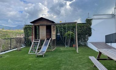 Oportunidad por Viaje! Hermosa Casa de Venta en Tumbaco