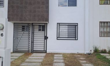 Casa Amueblada en Renta en Viñedos - 3 Recamaras con baño Ideal para Puerto Interior
