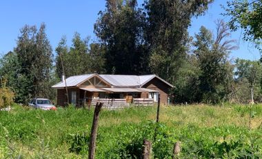 Se vende hermosa parcela agroresidencial en Pelarco