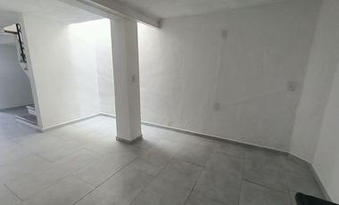 CASA EN VENTA EN VILLA FONTANA, TLAQUEPAQUE
