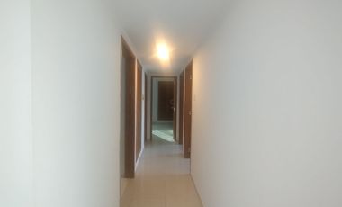 Apartamento en arriendo en Riomar.
