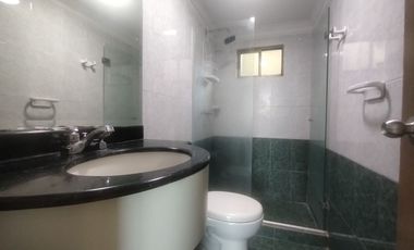Apartamento en arriendo en Riomar.
