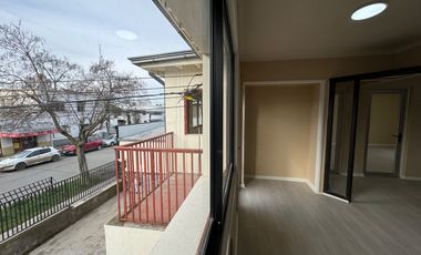 Gran casa comercial RENTANDO en pleno centro de Chillán