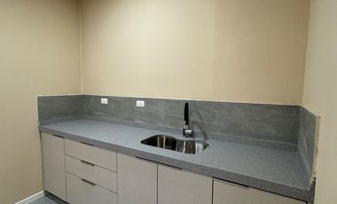 Gran casa comercial RENTANDO en pleno centro de Chillán