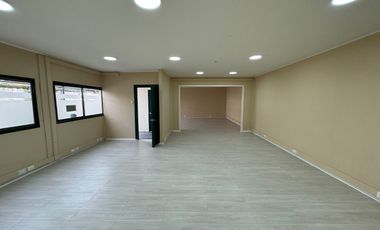 Gran casa comercial RENTANDO en pleno centro de Chillán