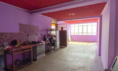 Se Vende Casa Comercial En Av. Miguel Iglesias - 170M2
