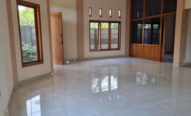 Rumah Mewah 2 Lantai Harga Murah Dengan Tanah Super Luas