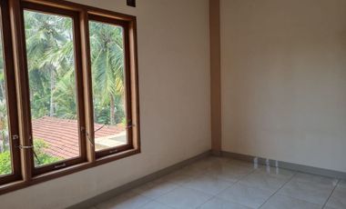 Rumah Mewah 2 Lantai Harga Murah Dengan Tanah Super Luas