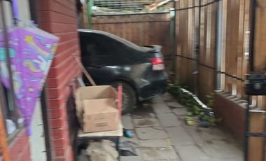 CASA EN COMUNA DE RENCA PASAJE CLIO A PASOS DE AUTOPISTA Y CUADRAS NUEVA LINEA 7 METRO